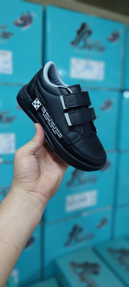 کتانی پیاده روی